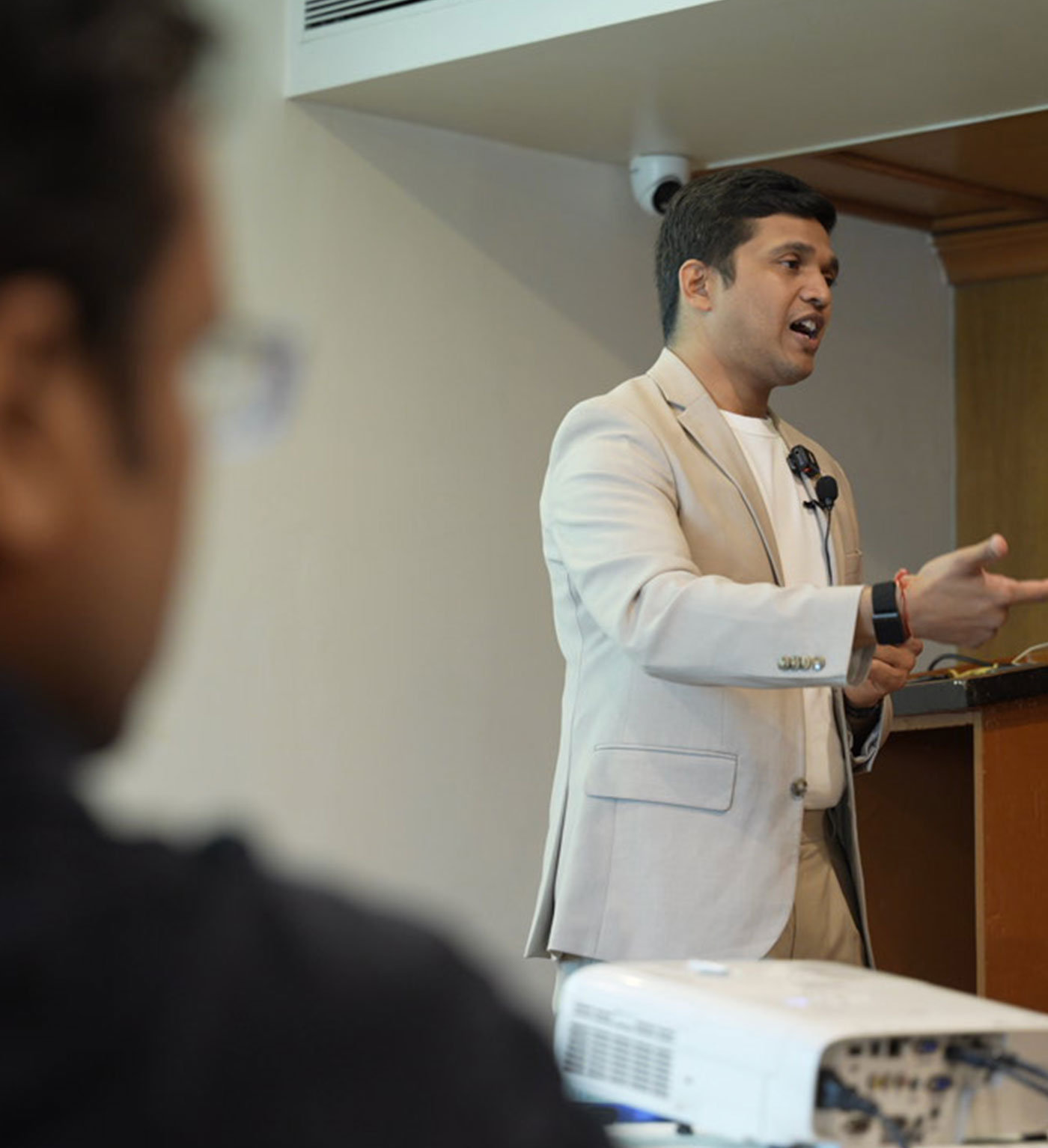 Saurabh Pacheriwal leading a live session